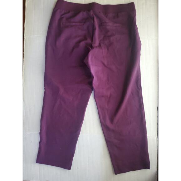 Torrid Size 00/10 Women's Purple Stretch Cropped Pockets Pants - Picture 5 of 6